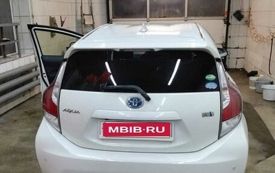 Toyota Aqua I, 2016 год, 1 050 000 рублей, 1 фотография