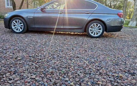 BMW 5 серия, 2015 год, 1 890 000 рублей, 7 фотография