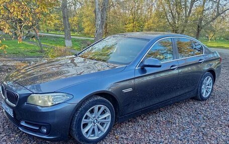 BMW 5 серия, 2015 год, 1 890 000 рублей, 2 фотография