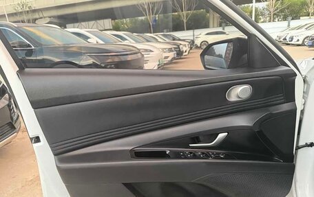 Hyundai Elantra, 2023 год, 1 845 372 рублей, 9 фотография