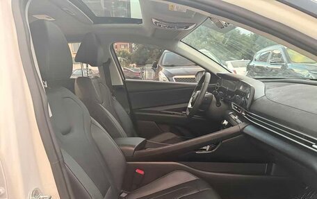 Hyundai Elantra, 2023 год, 1 845 372 рублей, 5 фотография