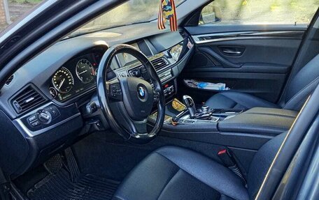 BMW 5 серия, 2015 год, 1 890 000 рублей, 10 фотография