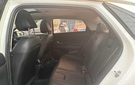 Hyundai Elantra, 2023 год, 1 845 372 рублей, 7 фотография