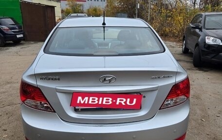 Hyundai Solaris II рестайлинг, 2012 год, 950 000 рублей, 4 фотография