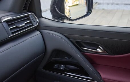 Lexus LX, 2025 год, 19 999 000 рублей, 26 фотография