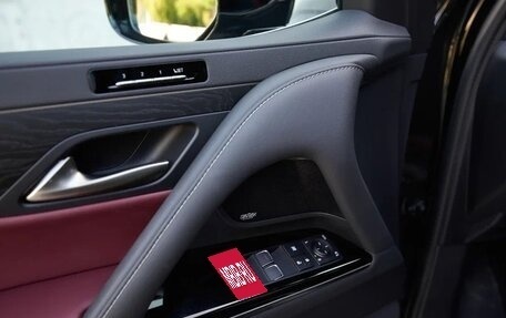 Lexus LX, 2025 год, 19 999 000 рублей, 17 фотография