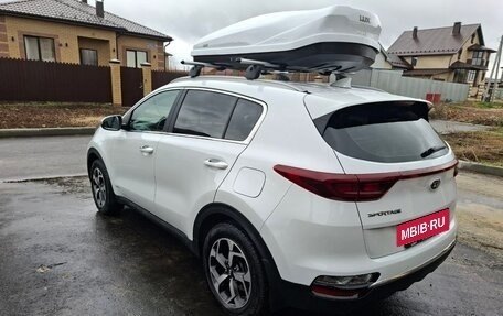 KIA Sportage IV рестайлинг, 2021 год, 2 899 000 рублей, 7 фотография