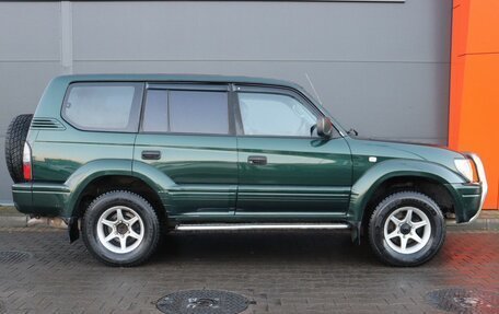 Toyota Land Cruiser Prado 90 рестайлинг, 2001 год, 1 599 000 рублей, 3 фотография
