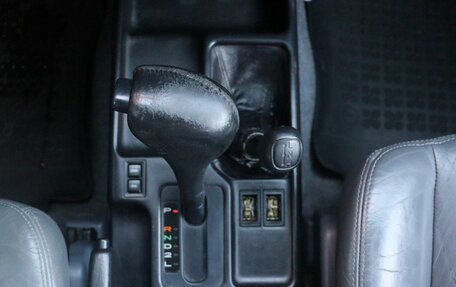 Toyota Land Cruiser Prado 90 рестайлинг, 2001 год, 1 599 000 рублей, 9 фотография