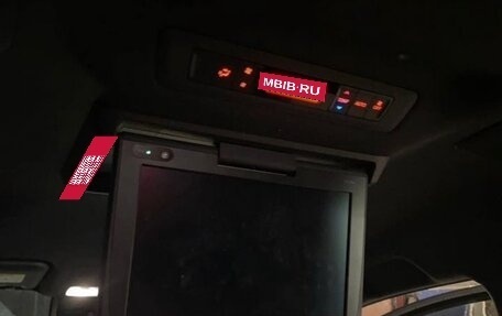 Toyota Voxy III, 2018 год, 2 390 000 рублей, 10 фотография