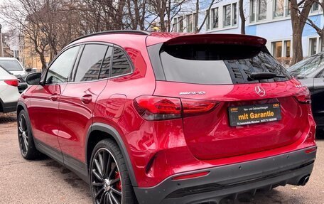 Mercedes-Benz GLA AMG, 2022 год, 5 300 000 рублей, 2 фотография