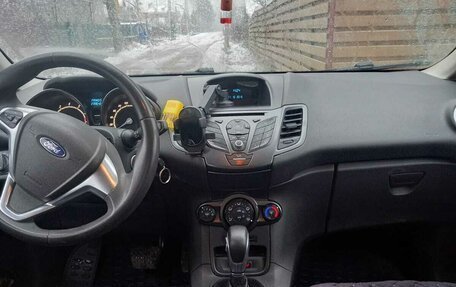 Ford Fiesta, 2015 год, 500 000 рублей, 6 фотография