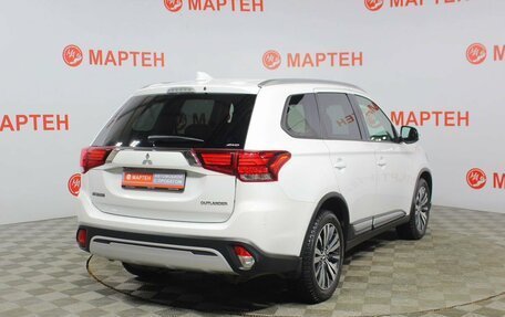 Mitsubishi Outlander III рестайлинг 3, 2018 год, 2 535 000 рублей, 5 фотография