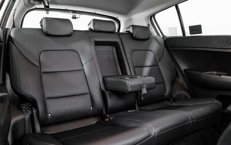 KIA Sportage IV рестайлинг, 2020 год, 1 899 000 рублей, 21 фотография