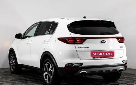 KIA Sportage IV рестайлинг, 2020 год, 1 899 000 рублей, 7 фотография