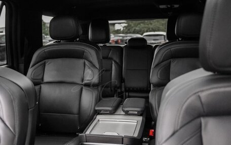 Lincoln Navigator, 2025 год, 15 900 000 рублей, 12 фотография