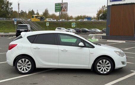 Opel Astra J, 2011 год, 680 000 рублей, 4 фотография