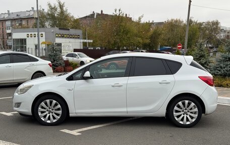 Opel Astra J, 2011 год, 680 000 рублей, 8 фотография