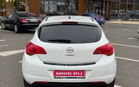 Opel Astra J, 2011 год, 680 000 рублей, 6 фотография