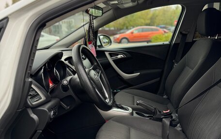 Opel Astra J, 2011 год, 680 000 рублей, 10 фотография