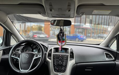 Opel Astra J, 2011 год, 680 000 рублей, 14 фотография