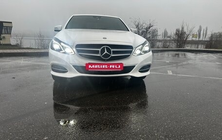 Mercedes-Benz E-Класс, 2015 год, 2 500 000 рублей, 8 фотография