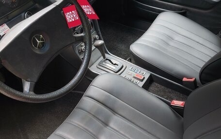 Mercedes-Benz W123, 1981 год, 3 000 000 рублей, 12 фотография