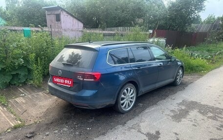 Volkswagen Passat B8 рестайлинг, 2019 год, 1 680 000 рублей, 20 фотография