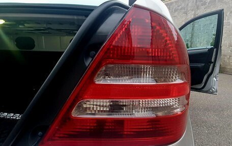 Mercedes-Benz C-Класс, 2005 год, 1 500 000 рублей, 9 фотография