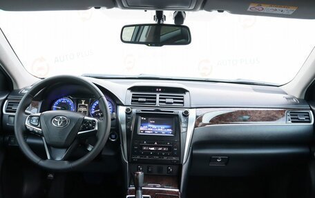 Toyota Camry, 2016 год, 1 980 000 рублей, 8 фотография