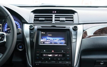 Toyota Camry, 2016 год, 1 980 000 рублей, 11 фотография