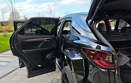 Lexus RX IV рестайлинг, 2018 год, 3 999 999 рублей, 5 фотография