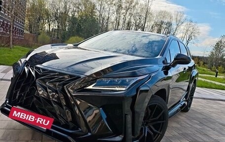 Lexus RX IV рестайлинг, 2018 год, 3 999 999 рублей, 13 фотография