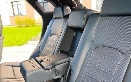 Lexus RX IV рестайлинг, 2018 год, 3 999 999 рублей, 18 фотография