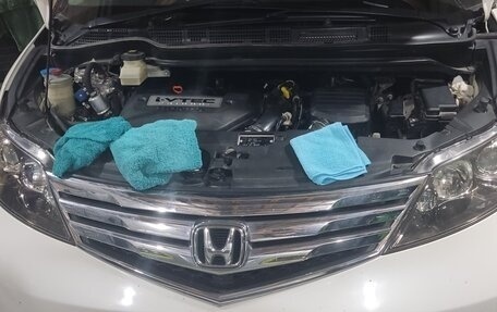 Honda Elysion I, 2012 год, 900 000 рублей, 12 фотография