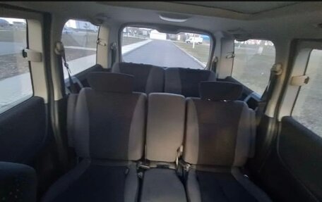 Nissan Elgrand III, 2006 год, 1 550 000 рублей, 12 фотография