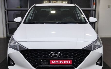 Hyundai Solaris II рестайлинг, 2021 год, 1 399 000 рублей, 2 фотография