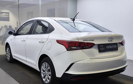 Hyundai Solaris II рестайлинг, 2021 год, 1 399 000 рублей, 8 фотография