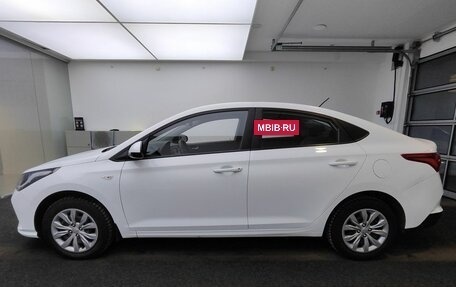 Hyundai Solaris II рестайлинг, 2021 год, 1 399 000 рублей, 10 фотография