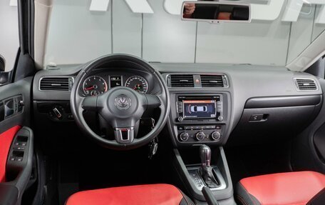 Volkswagen Jetta VI, 2012 год, 1 249 000 рублей, 6 фотография