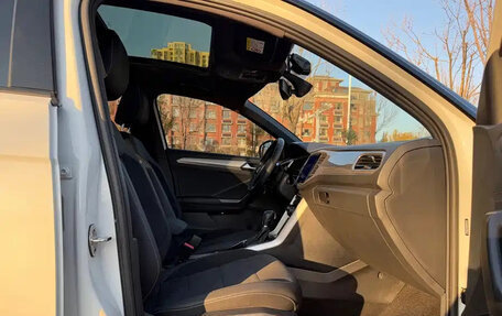 Volkswagen T-Roc I, 2022 год, 1 690 099 рублей, 19 фотография