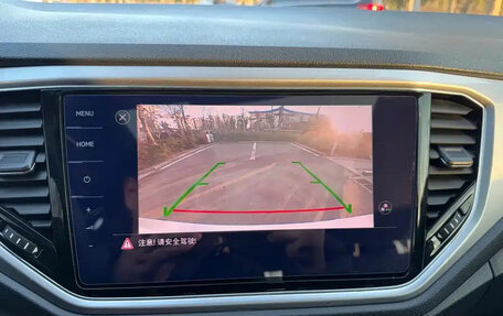 Volkswagen T-Roc I, 2022 год, 1 690 099 рублей, 23 фотография