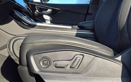 Audi Q7, 2024 год, 11 390 000 рублей, 12 фотография
