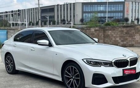 BMW 3 серия, 2022 год, 2 945 000 рублей, 3 фотография