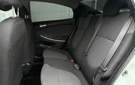 Hyundai Solaris II рестайлинг, 2012 год, 990 000 рублей, 10 фотография