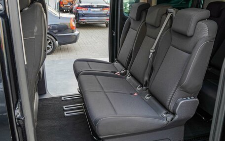 Peugeot Traveller I, 2019 год, 2 950 000 рублей, 10 фотография