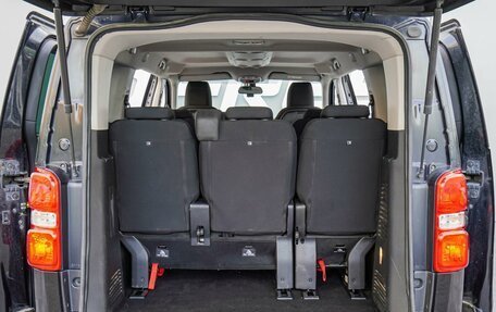 Peugeot Traveller I, 2019 год, 2 950 000 рублей, 19 фотография