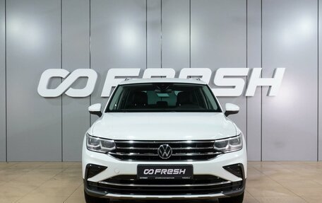 Volkswagen Tiguan II, 2021 год, 3 819 000 рублей, 3 фотография