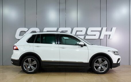 Volkswagen Tiguan II, 2021 год, 3 819 000 рублей, 5 фотография