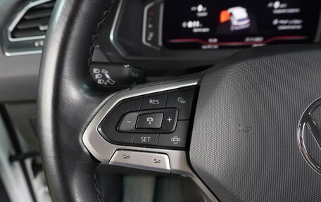 Volkswagen Tiguan II, 2021 год, 3 819 000 рублей, 25 фотография